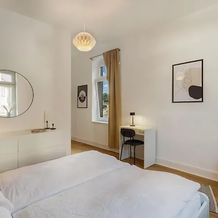 Marburger Zentral, Bis 8 Personen, Wlan, Netflix * Marburg